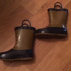 Rain boots
